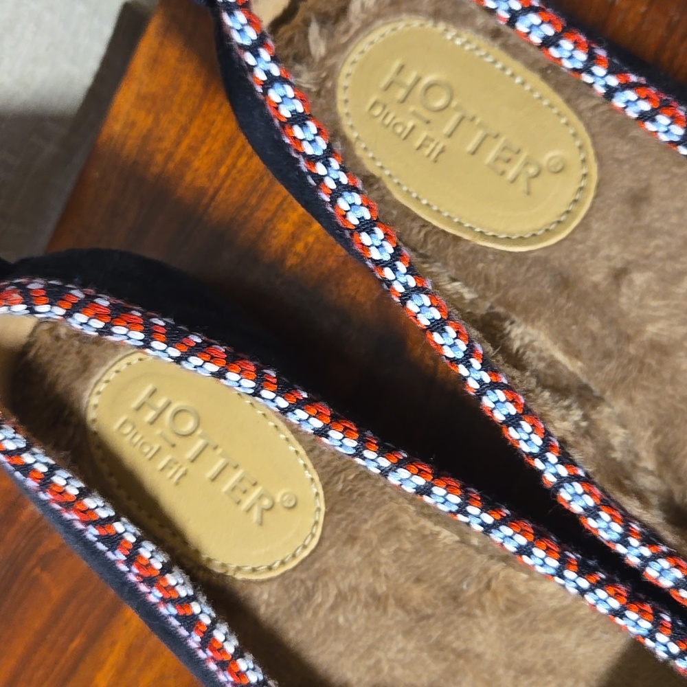 Hotter Black Suede Women's Slippers with Colorful Trim - 6M - Picture 7 of 7